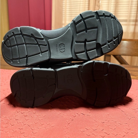 Dior B22 - Picture 4 of 6